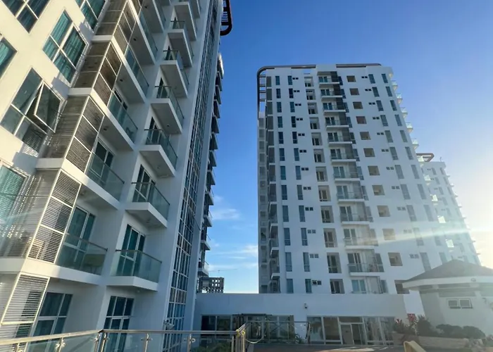 The Mactan Newtown 1 Bedroom , Is P 350 Pp Punta Engaño